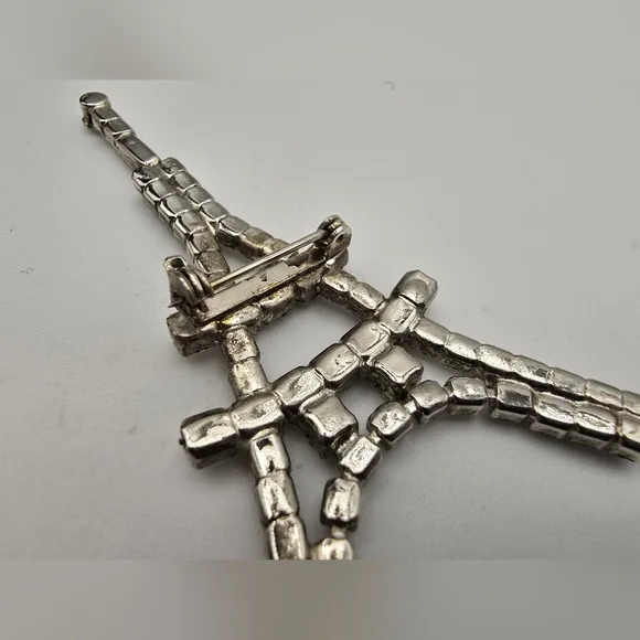 Vintage Eiffle Tower Brooch - Picture 10 of 10